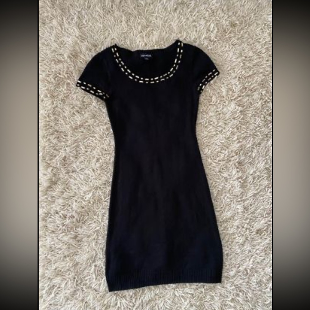 Seguin ❤️hearts women's black sweater dress S